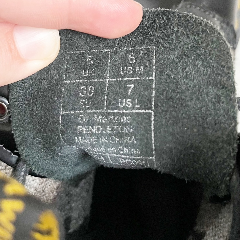 Dr. Martens x Pendleton Collab Wool Aztec Boots US Womens 7 Pagosa Springs Black - Picture 8 of 12